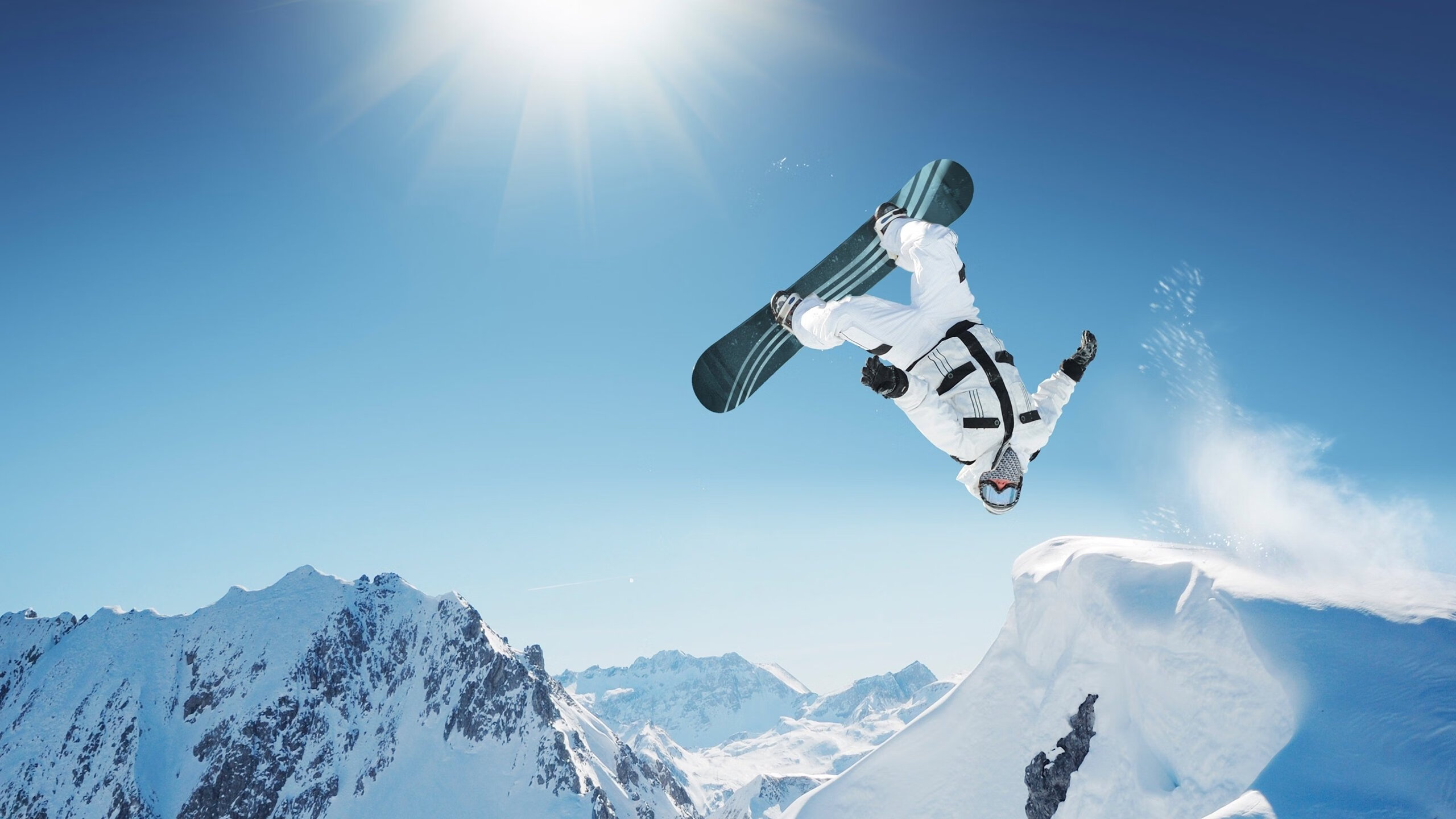 东决关键战之夜,塔图姆持续制造杀伤,用最古典的方式雕刻胜利