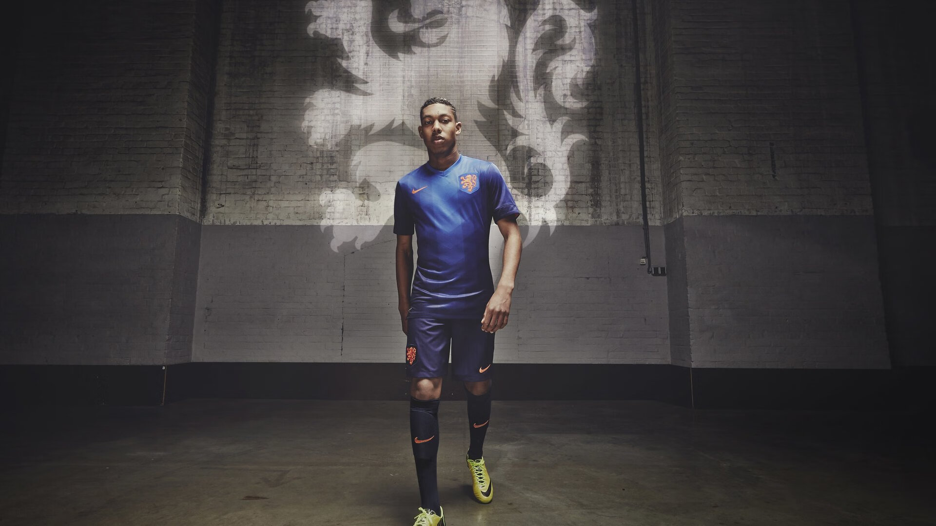 罗德里戈状态火热,国际米兰火力压制喀麦隆,当个体锋芒遇上体系铁壁